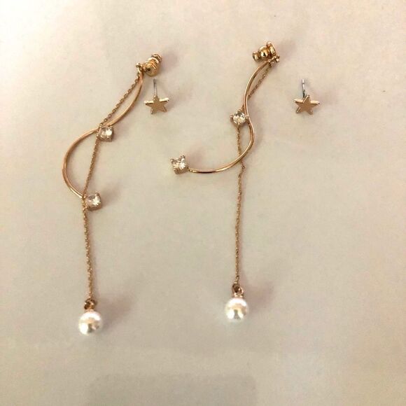 Shooting Star Dangle Earring w/ Faux Pearls - Picture 2 of 4